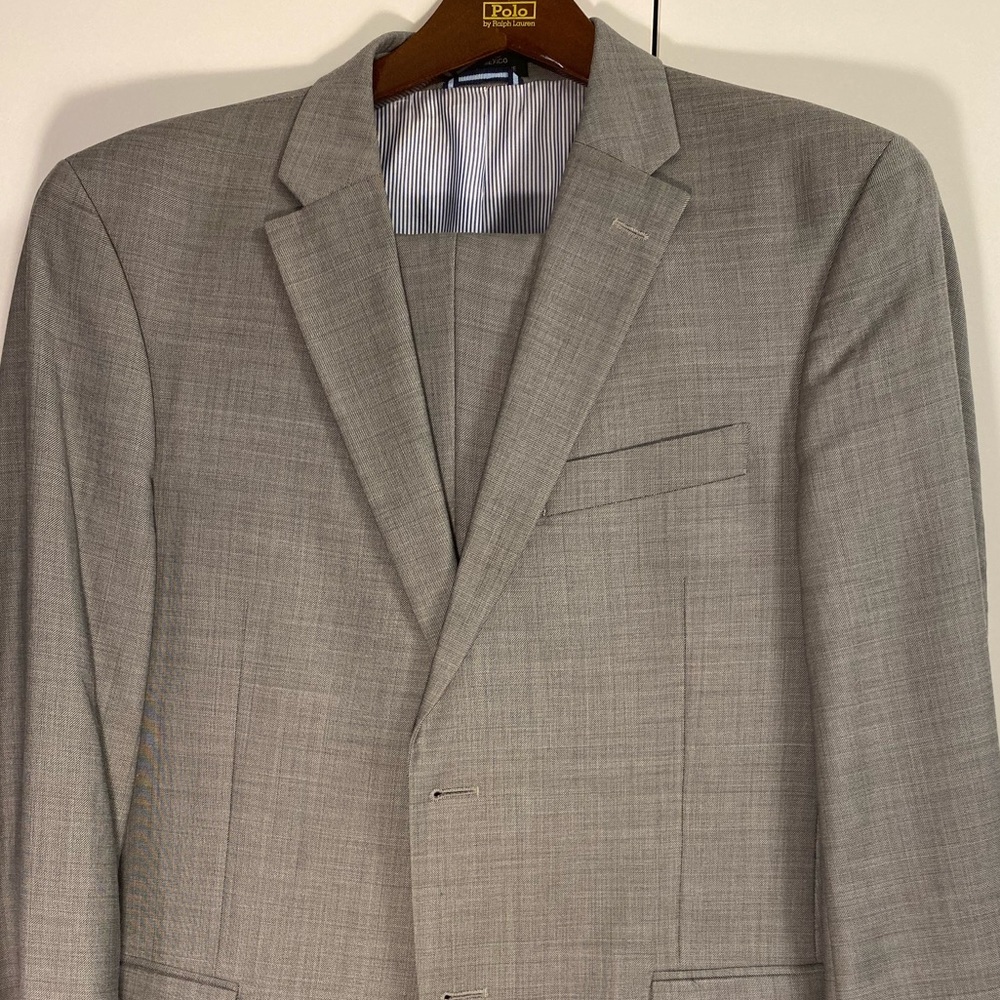 Gray Tommy Hilfiger Suit